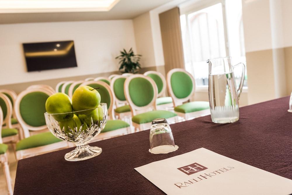 רומא Raeli Hotel Siracusa מראה חיצוני תמונה