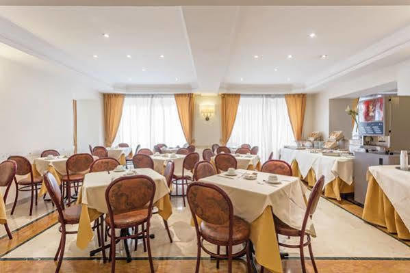 רומא Raeli Hotel Siracusa מראה חיצוני תמונה