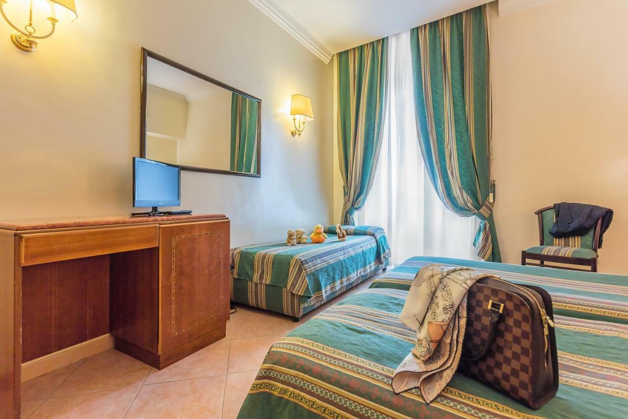 רומא Raeli Hotel Siracusa מראה חיצוני תמונה